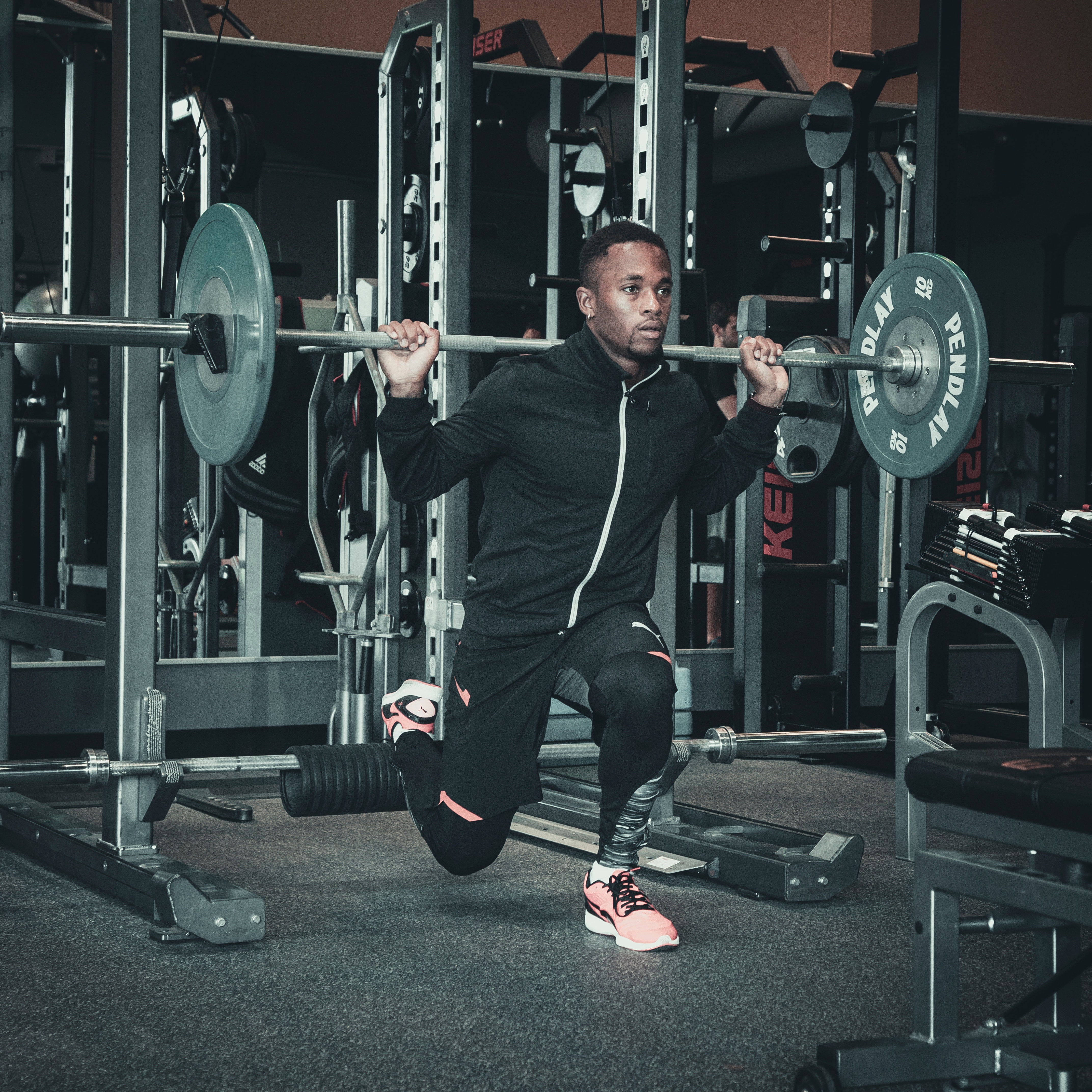 How Many Sets and Reps Should You Do? Guide to Strength Training